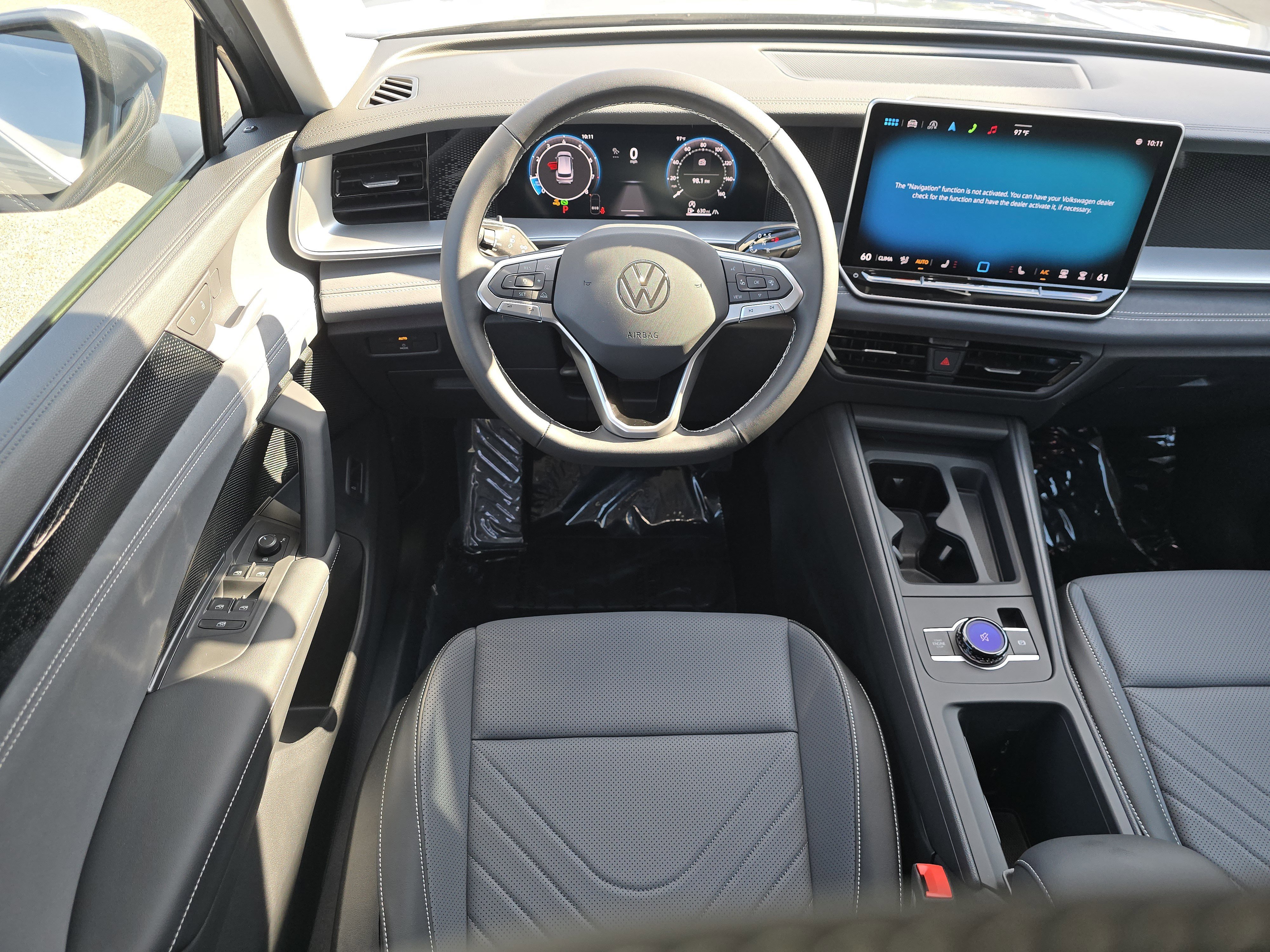 New 2025 Volkswagen Tiguan SE image 18