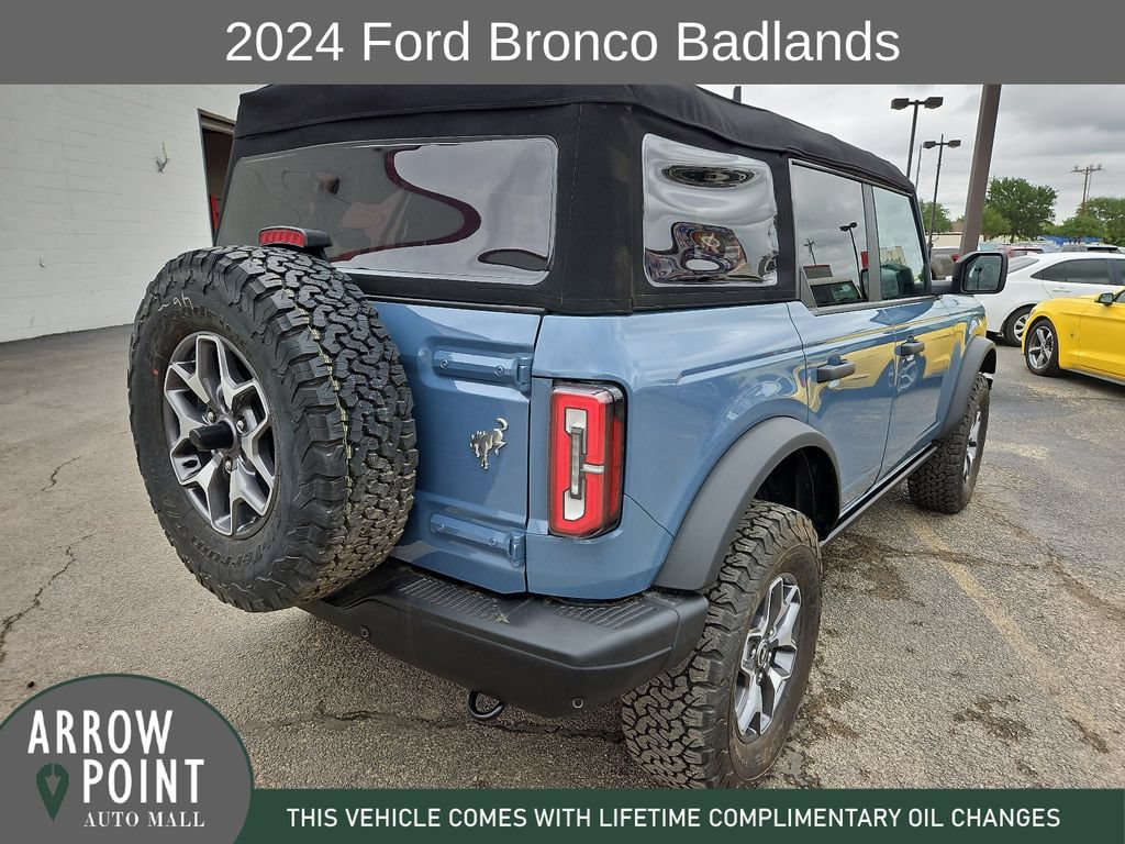 Used 2024 Ford Bronco Badlands AWD/4WD image 11