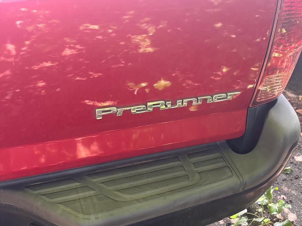 Used 2015 Toyota Tacoma PreRunner w/ Convenience Package RWD image 20