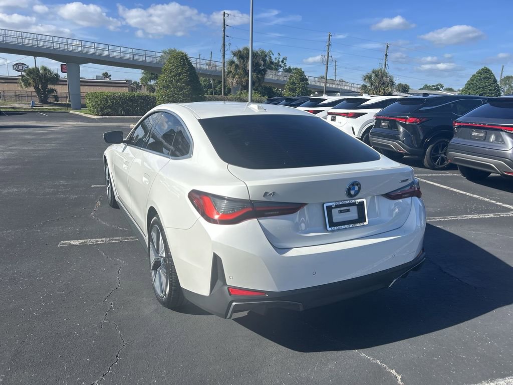 Used 2024 BMW i4 eDrive40 w/ Convenience Package image 10