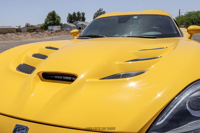 Used 2014 SRT Viper SRT-10 w/ Grand Touring Package RWD image 35