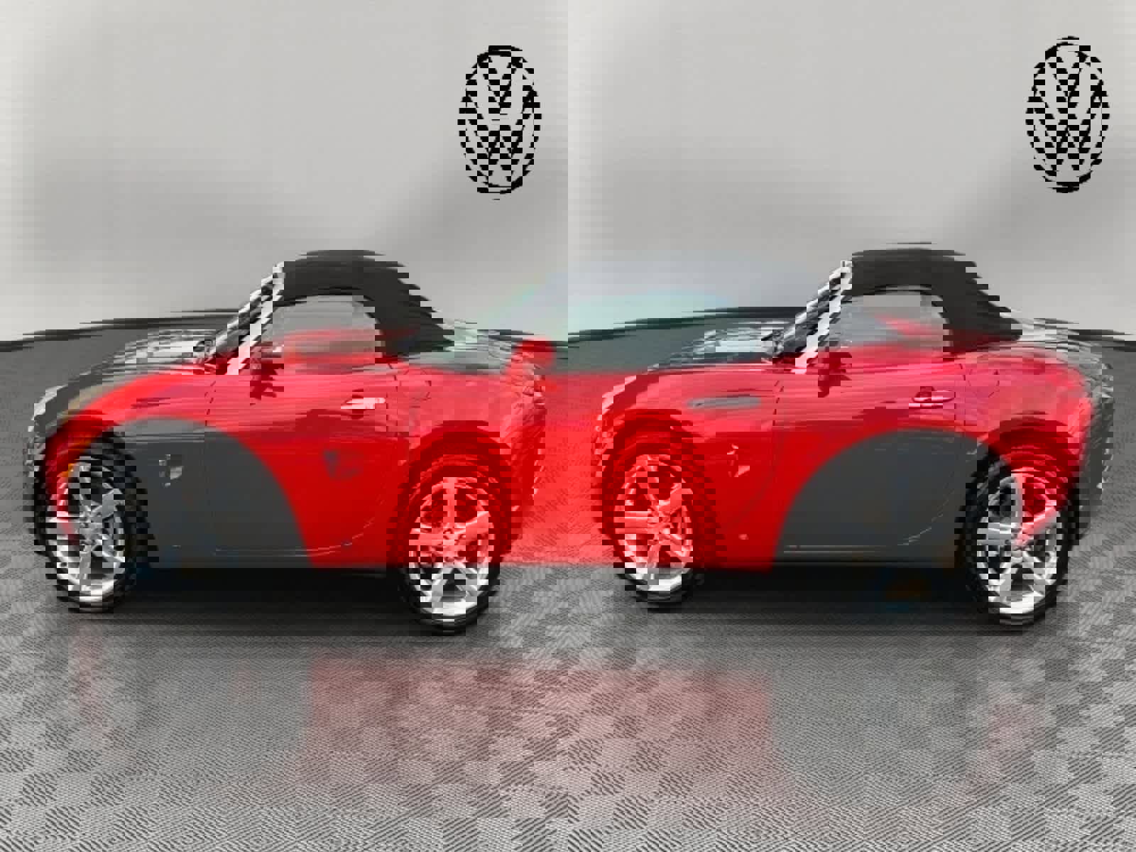 Used 2006 Pontiac Solstice Convertible w/ Premium Package image 6