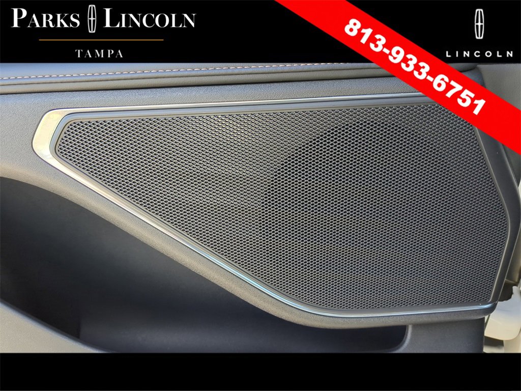 Used 2024 Lincoln Nautilus Premier w/ Jet Appearance Package image 17