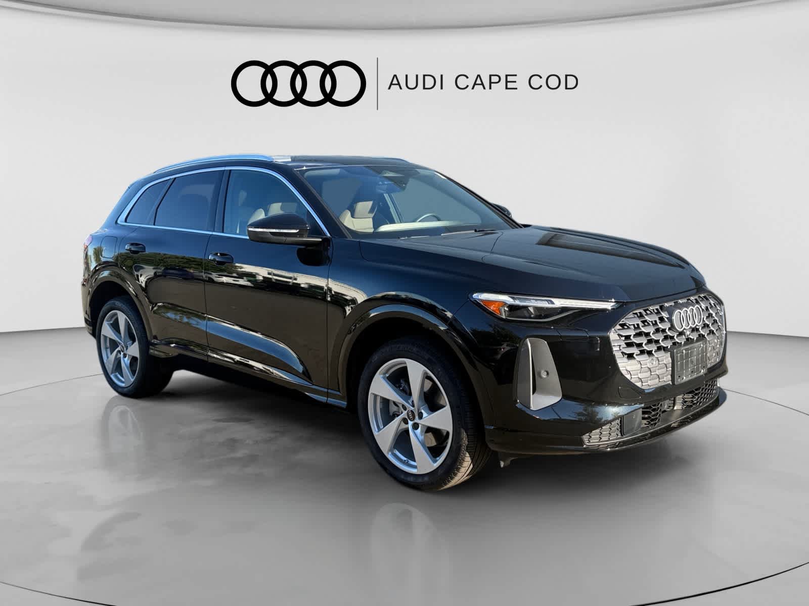 Certified 2025 Audi Q5 Premium