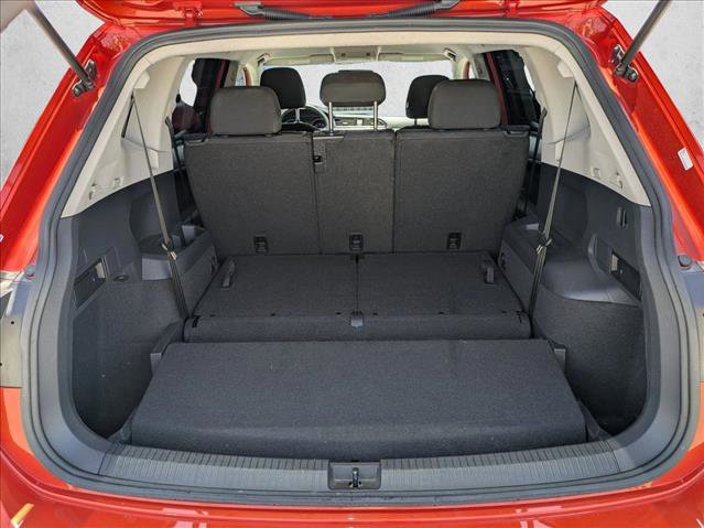 Used 2018 Volkswagen Tiguan S FWD image 6
