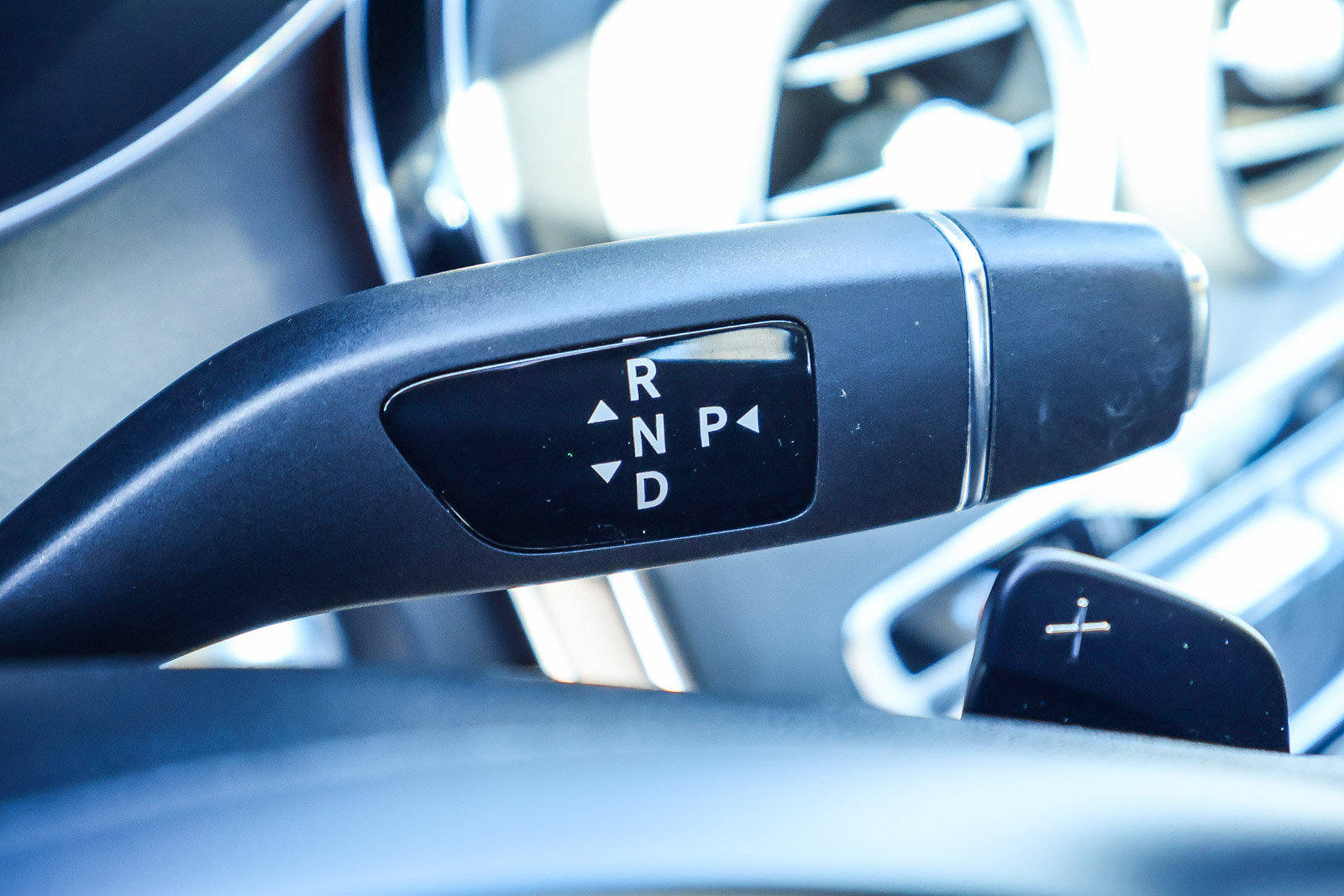 Used 2017 Mercedes-Benz C 300 Sedan image 9