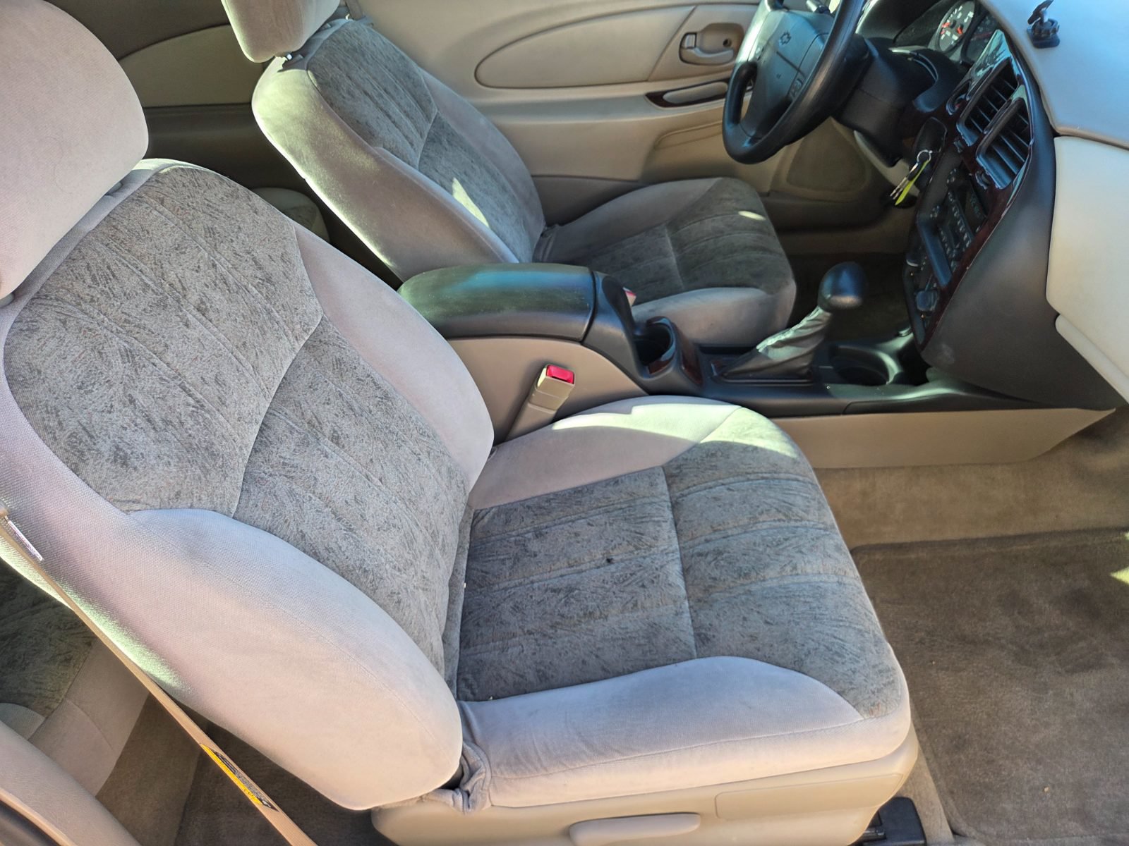 Used 2004 Chevrolet Monte Carlo LS w/ Preferred Equipment Group FWD image 12