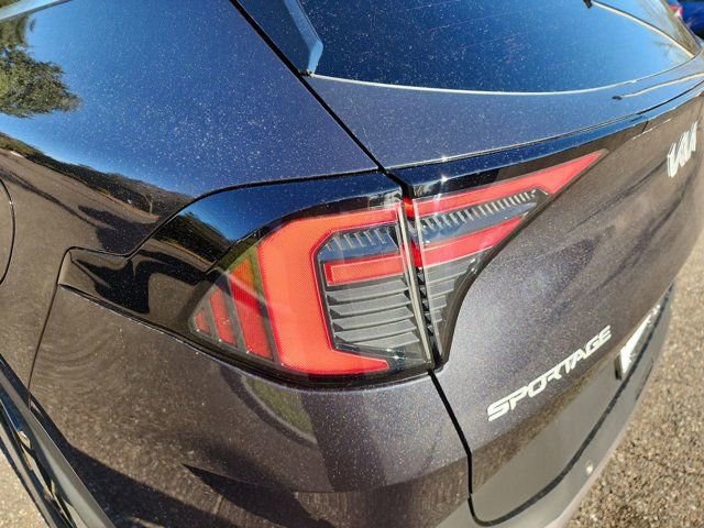 New 2026 Kia Sportage EX w/ EX Panorama Roof Package image 6