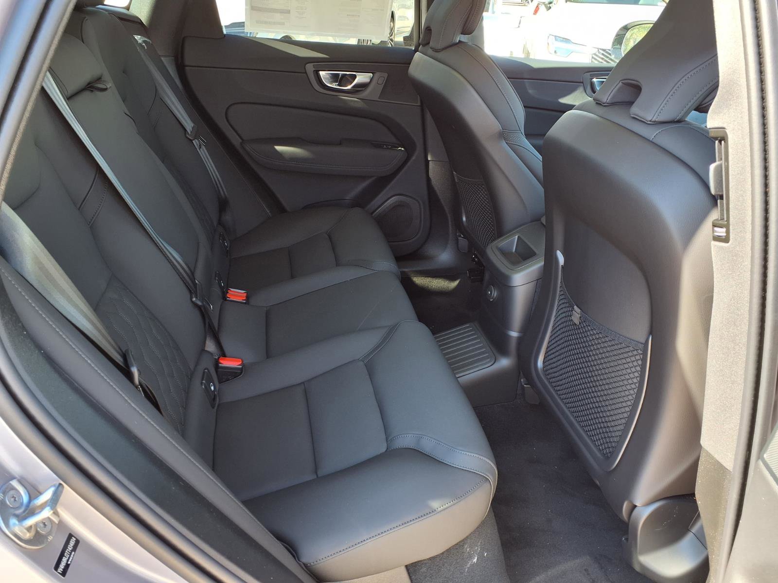 New 2026 Volvo XC60 T8 Core w/ Protection Package Premier image 10