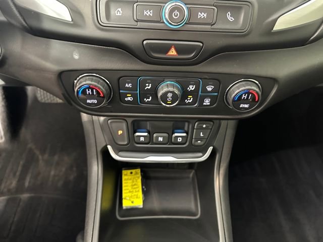 Used 2021 GMC Terrain SLE w/ Driver Convenience Package image 23