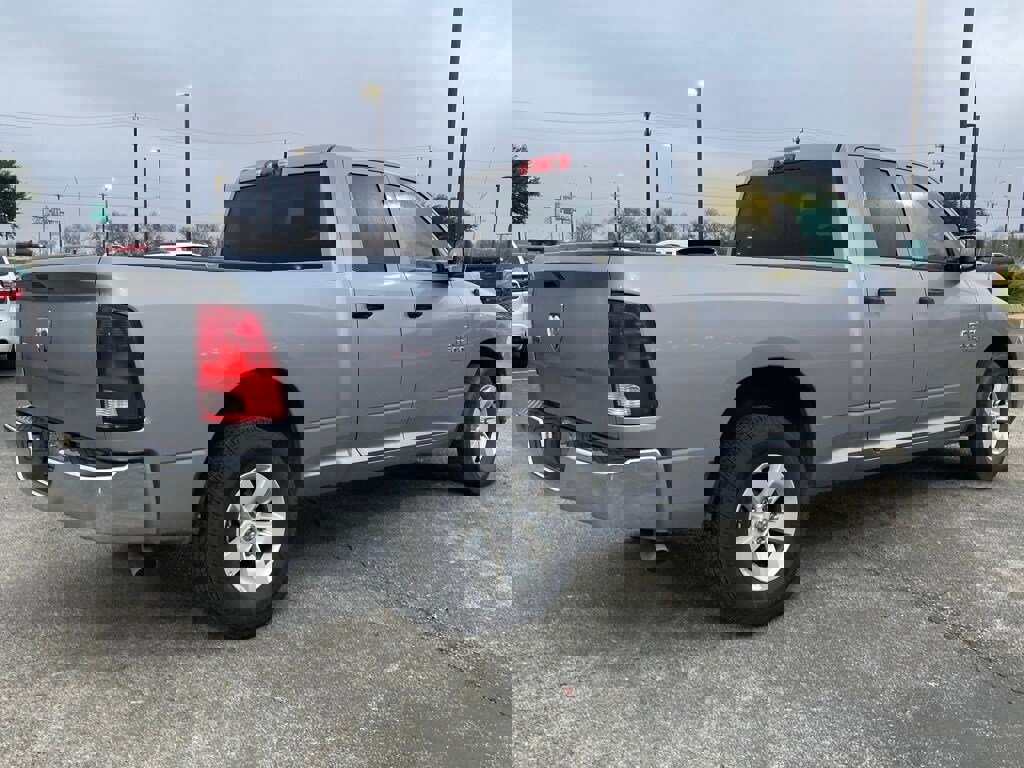 Used 2024 RAM 1500 Classic SLT image 5