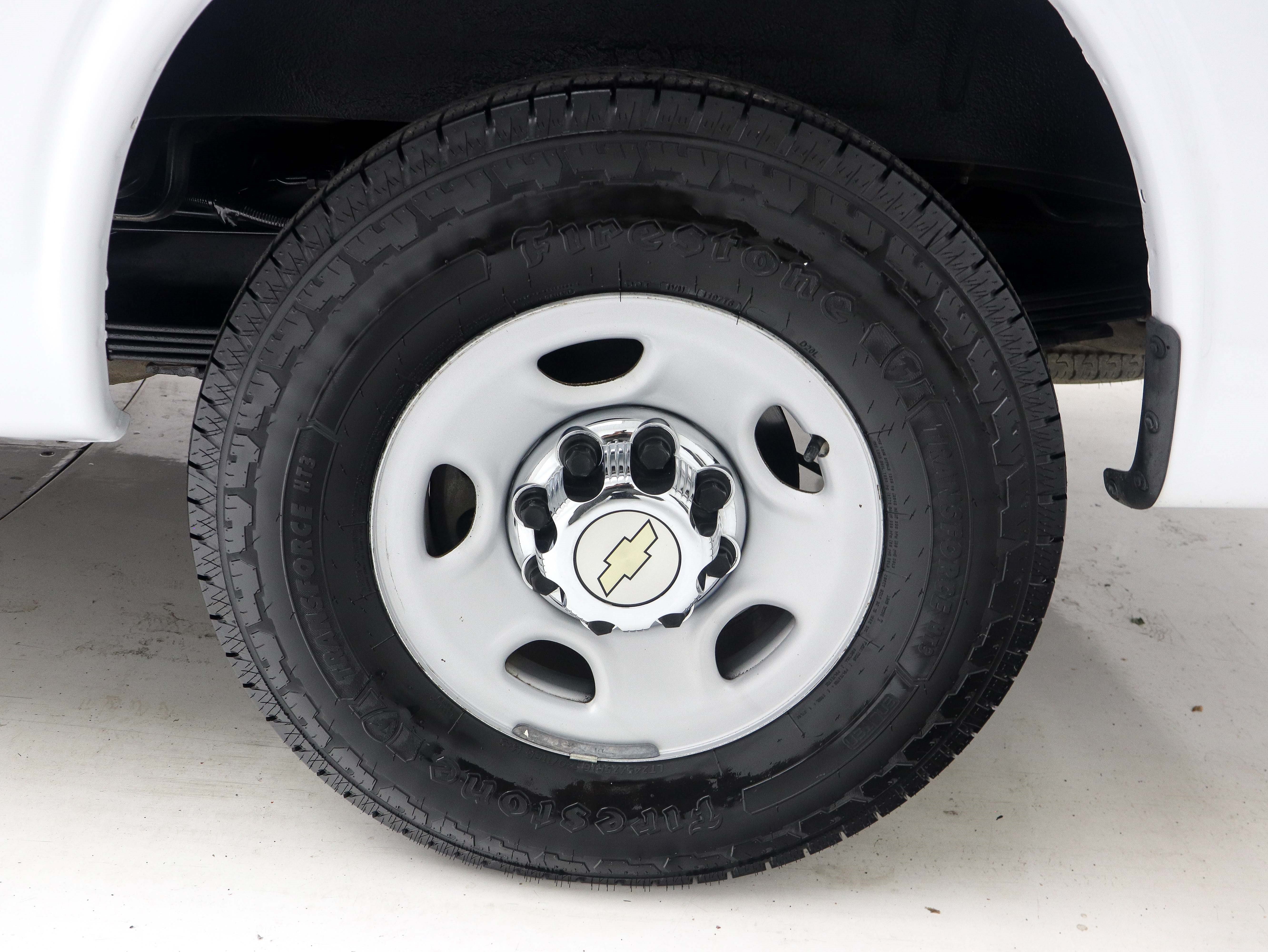 Used 2014 Chevrolet Express 3500 LT w/ LT Preferred Equipment Group RWD image 25