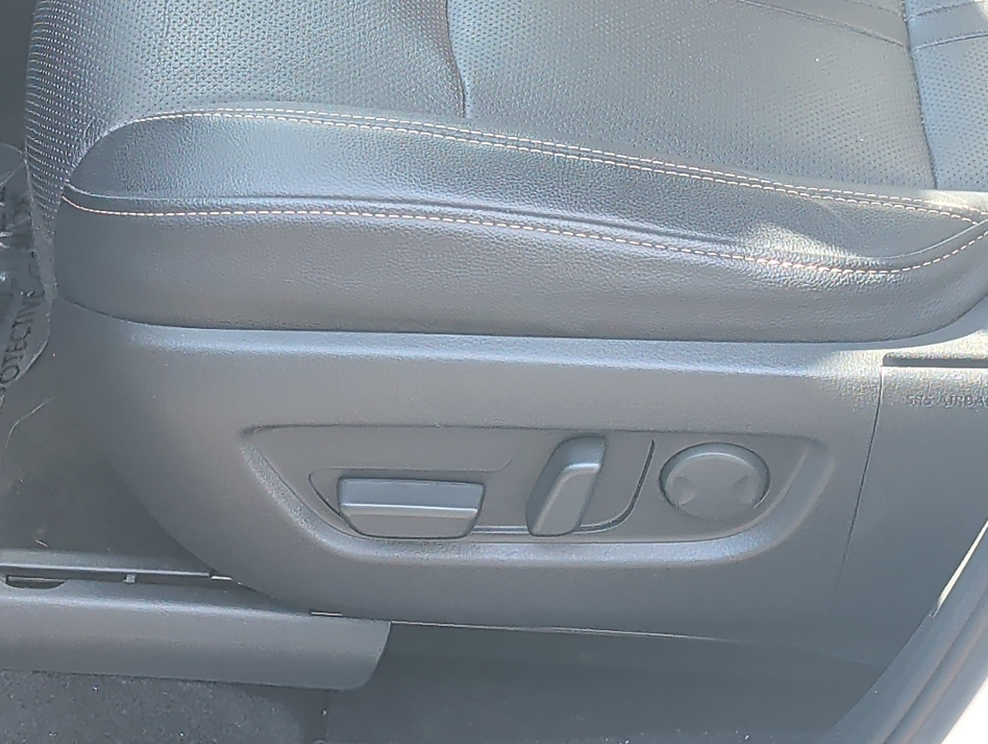 Used 2024 MAZDA CX-90 3.3 Turbo w/ Preferred Plus AWD/4WD image 19