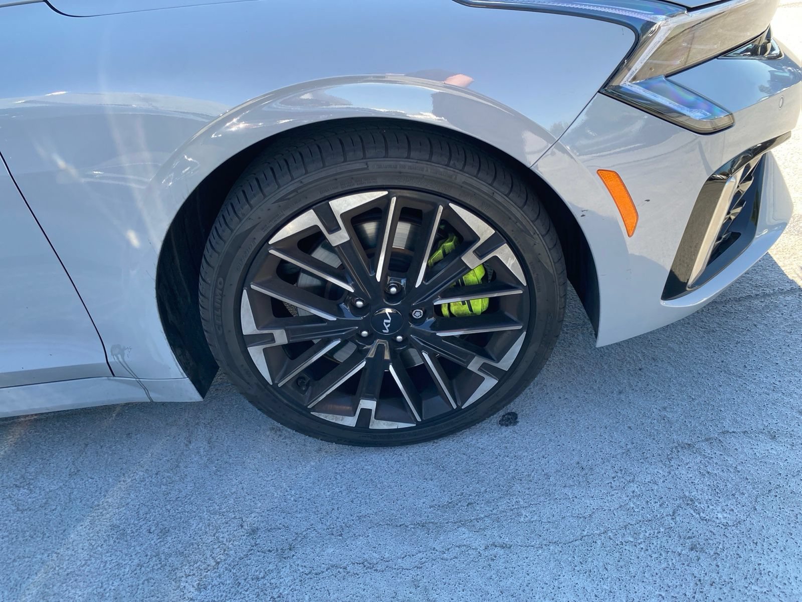 Used 2025 Kia K5 GT FWD image 4