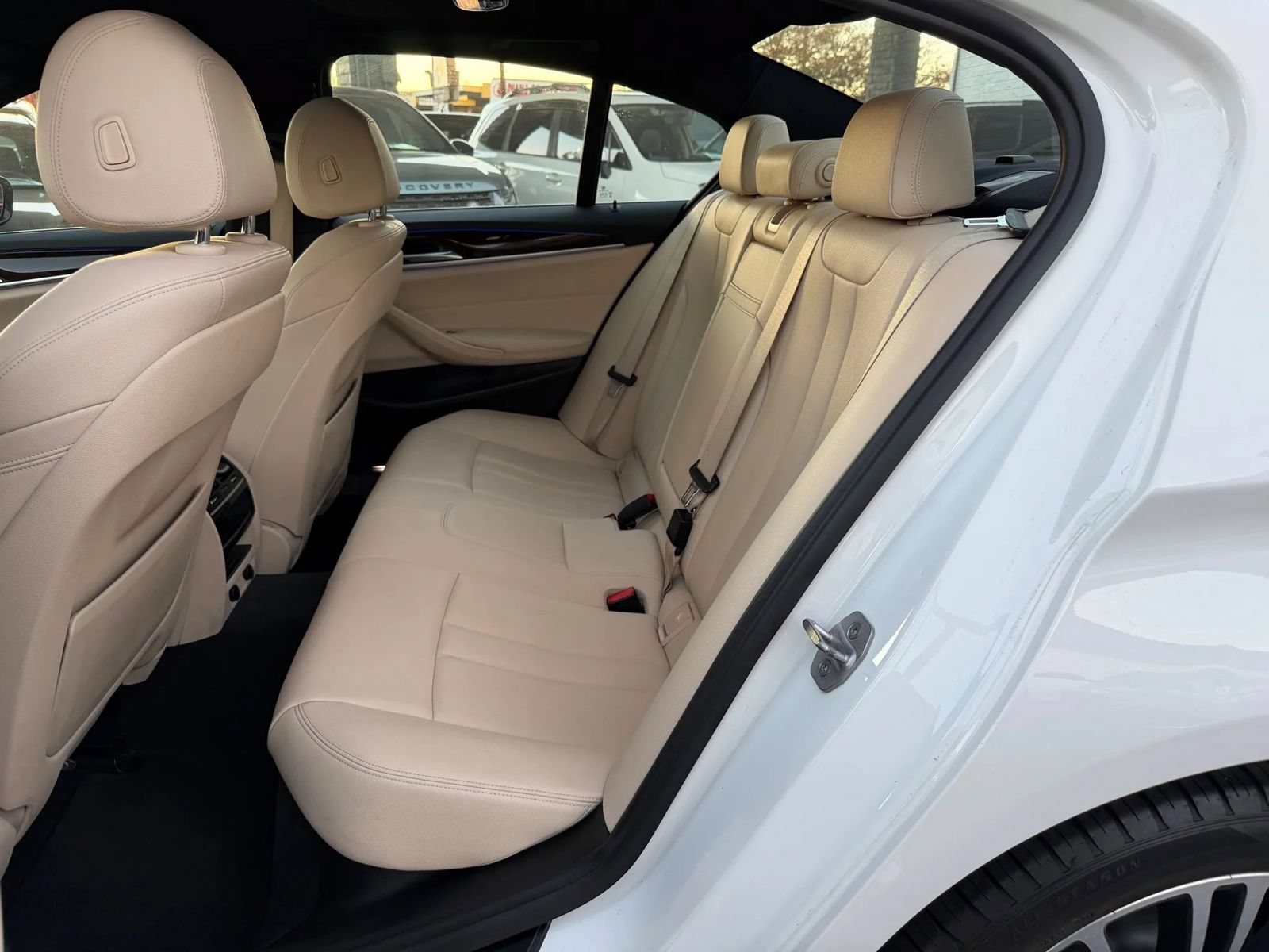 Used 2017 BMW 530i RWD image 33