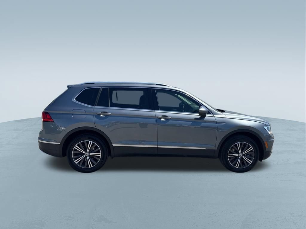 Used 2019 Volkswagen Tiguan SEL FWD image 9