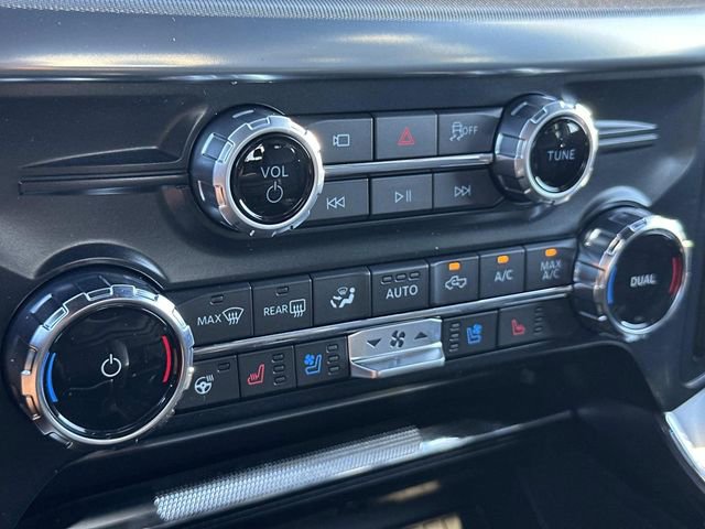 New 2025 Ford F150 Lariat w/ Equipment Group 502A High image 29