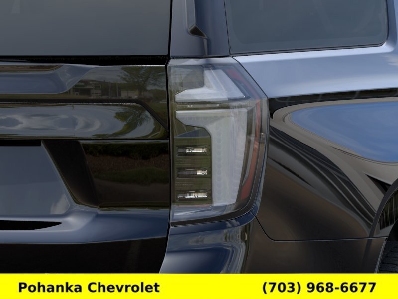 New 2026 Chevrolet Suburban LT AWD/4WD image 11