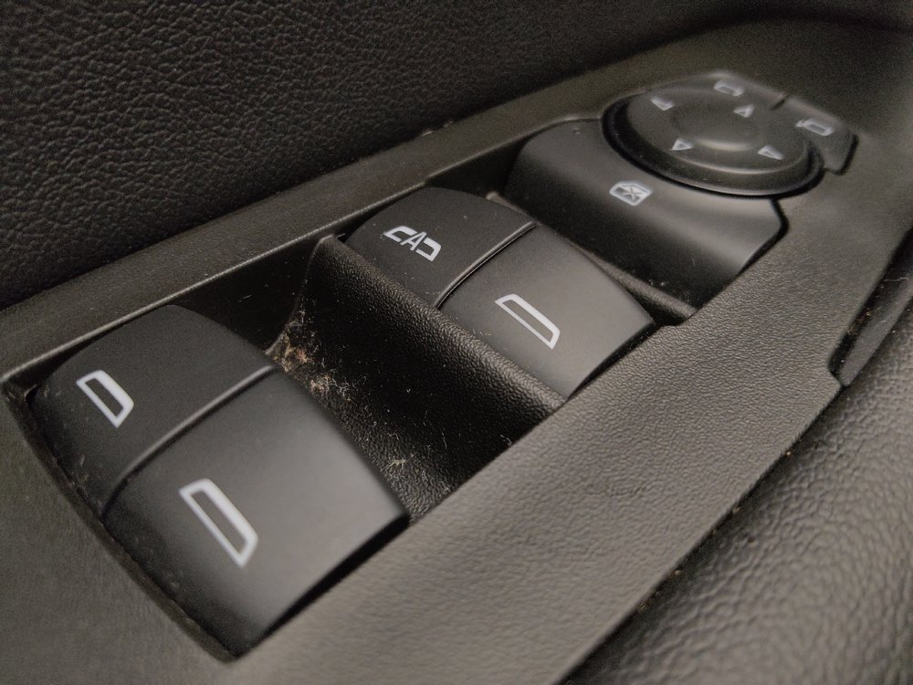 Used 2024 Chevrolet Blazer LT w/ Convenience Package FWD image 27