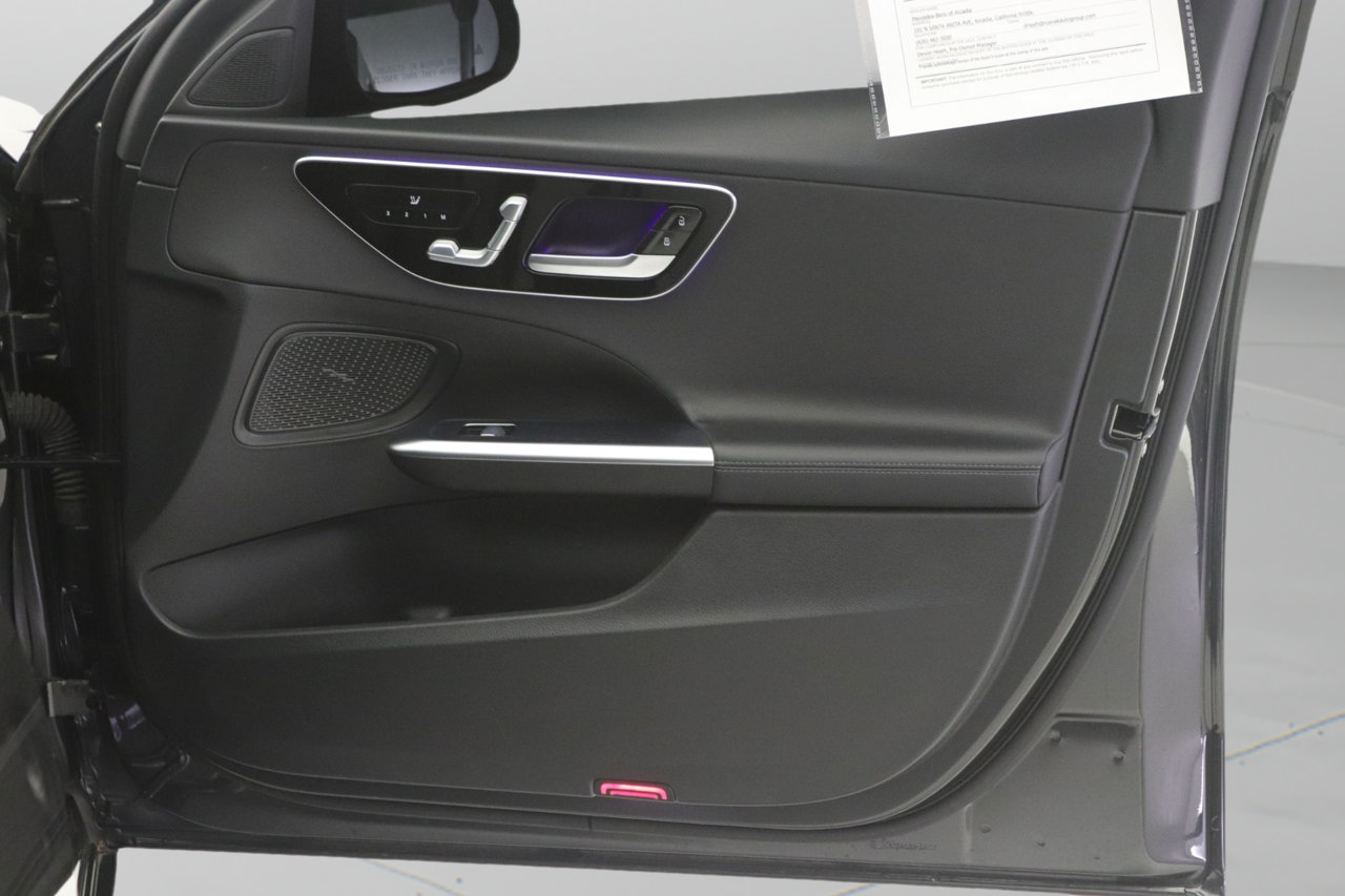 Certified 2023 Mercedes-Benz C 300 Sedan image 21