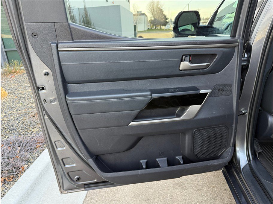 Used 2022 Toyota Tundra Limited w/ TRD Off-Road Package AWD/4WD image 31