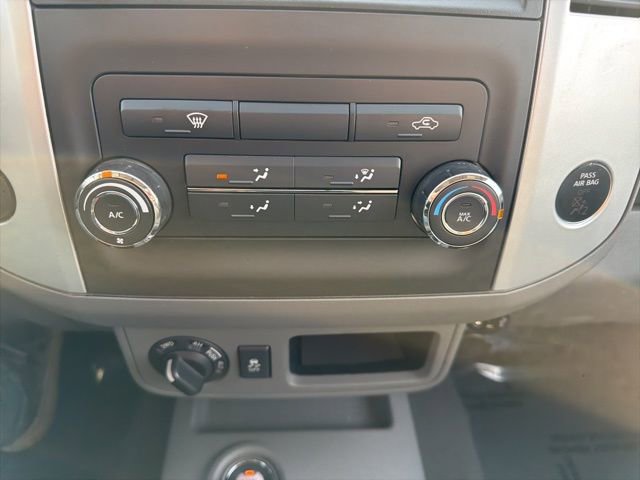 Used 2021 Nissan Frontier SV image 26