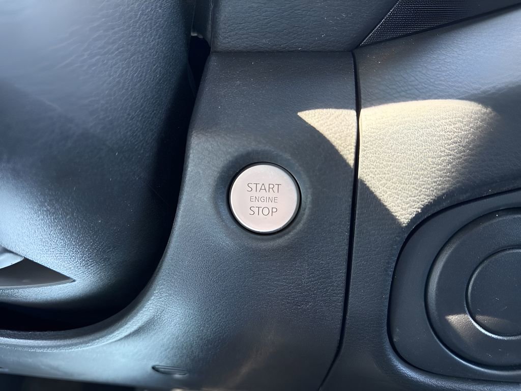 Used 2022 Nissan Frontier S RWD image 18