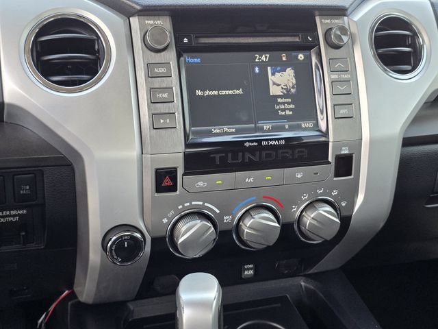 Used 2019 Toyota Tundra SR5 w/ Convenience Package AWD/4WD image 9