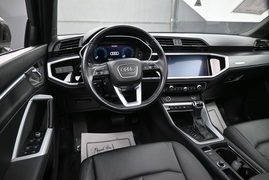 Used 2022 Audi Q3 2.0T Premium w/ Convenience Package AWD/4WD image 27