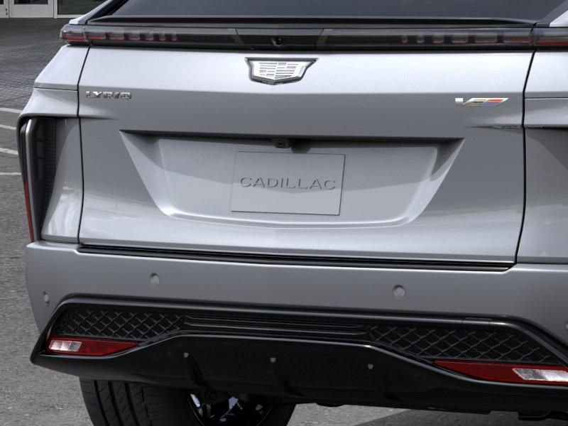 New 2026 Cadillac Lyriq V AWD/4WD image 14