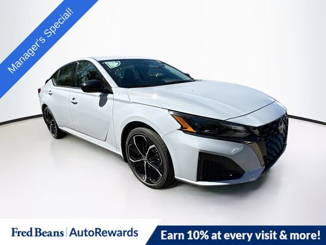 New 2025 Nissan Altima 2.5 SR w/ SR Premium Package image 1