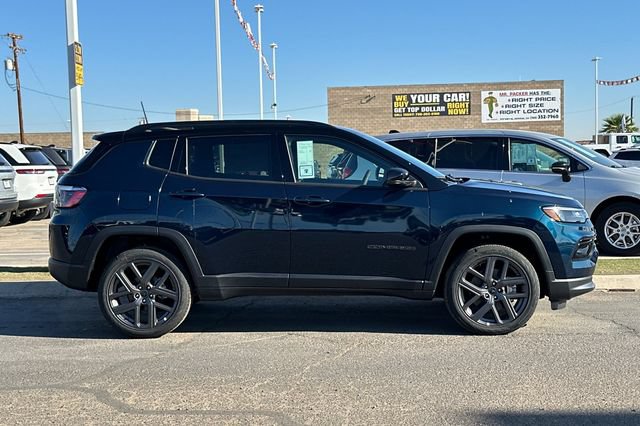 New 2026 Jeep Compass Limited AWD/4WD image 2