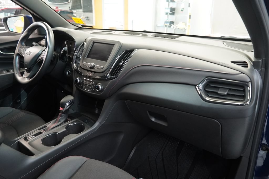Certified 2022 Chevrolet Equinox RS w/ LPO, Floor Liner Package FWD image 26