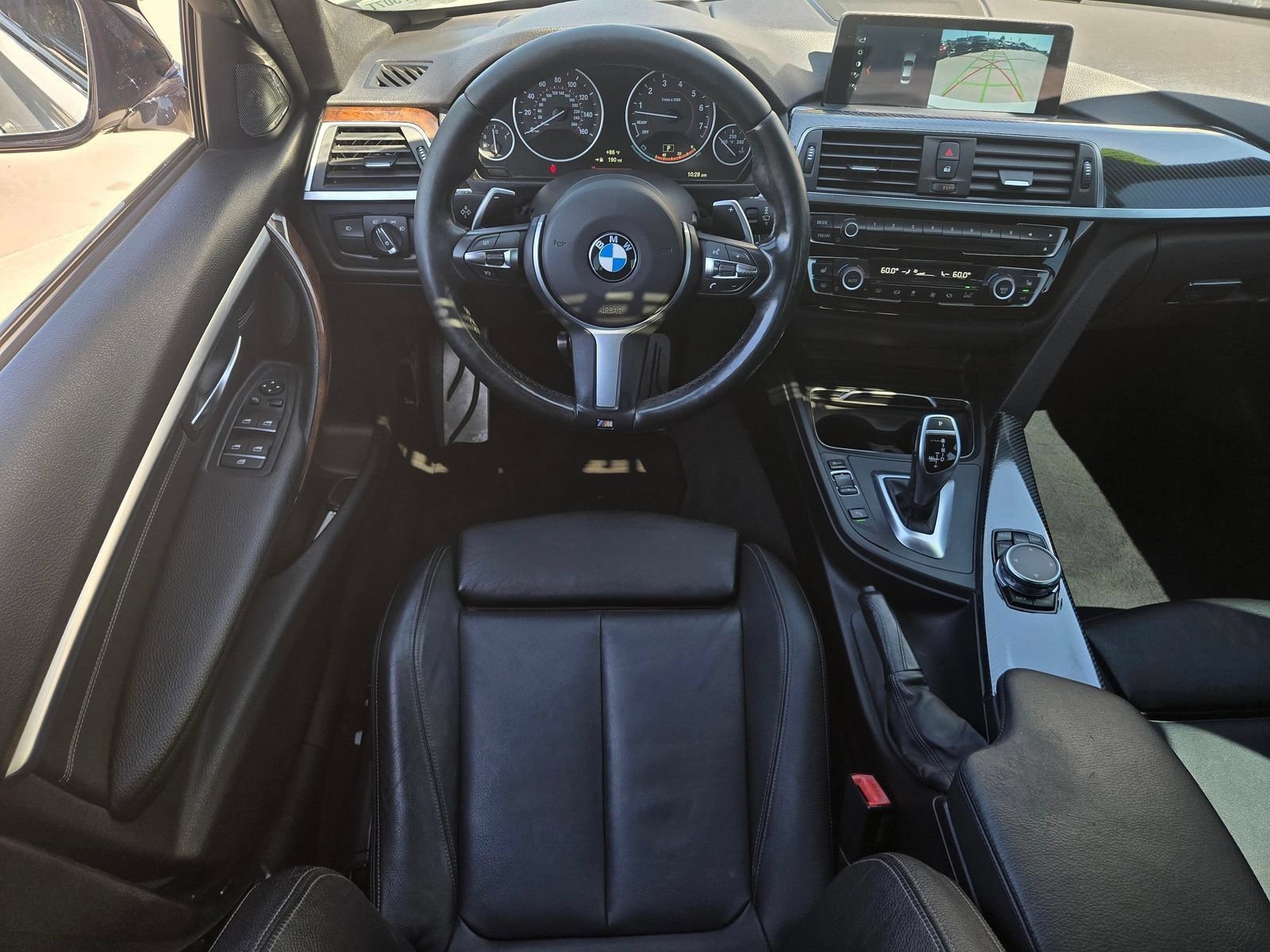 Used 2017 BMW 340i xDrive Sedan w/ Technology Package AWD/4WD image 8