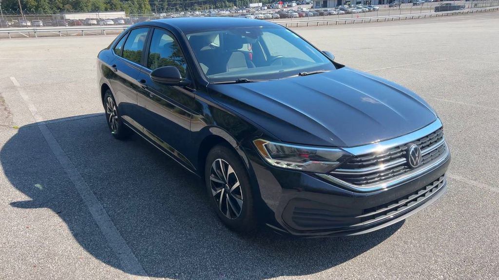 Used 2024 Volkswagen Jetta S image 16