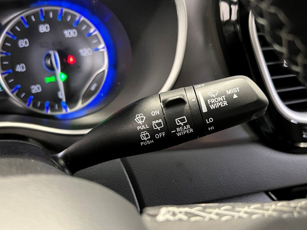 New 2026 Chrysler Voyager LX image 33