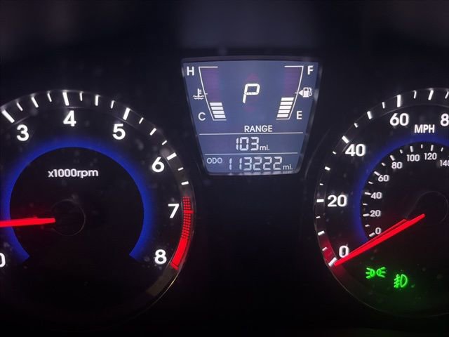 Used 2012 Hyundai Accent SE image 23