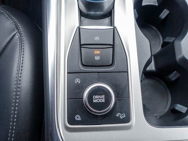 Used 2023 Ford Explorer XLT w/ Equipment Group 202A image 31