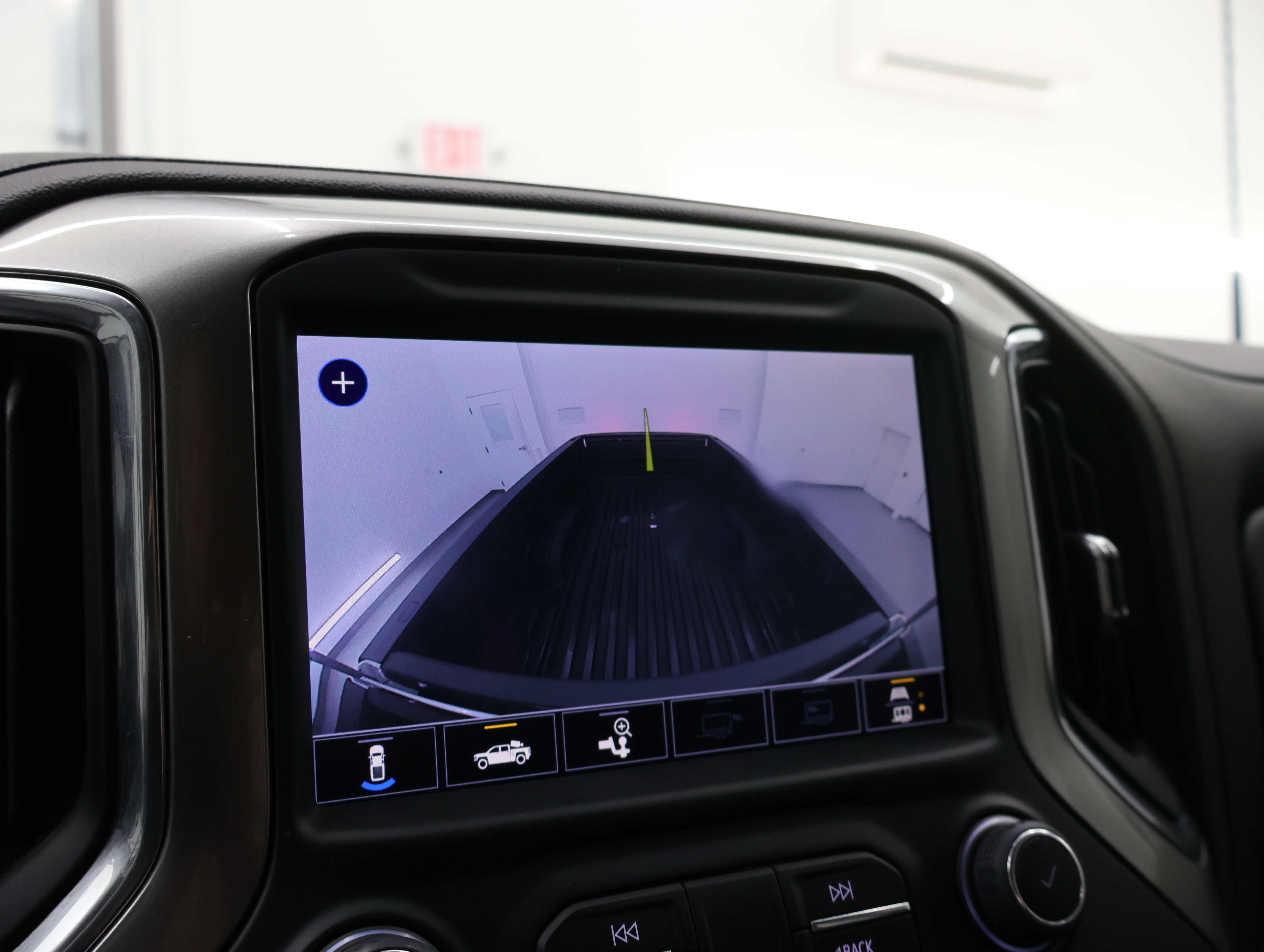 Used 2023 Chevrolet Silverado 3500 LTZ w/ Gooseneck/5TH Wheel Package image 17