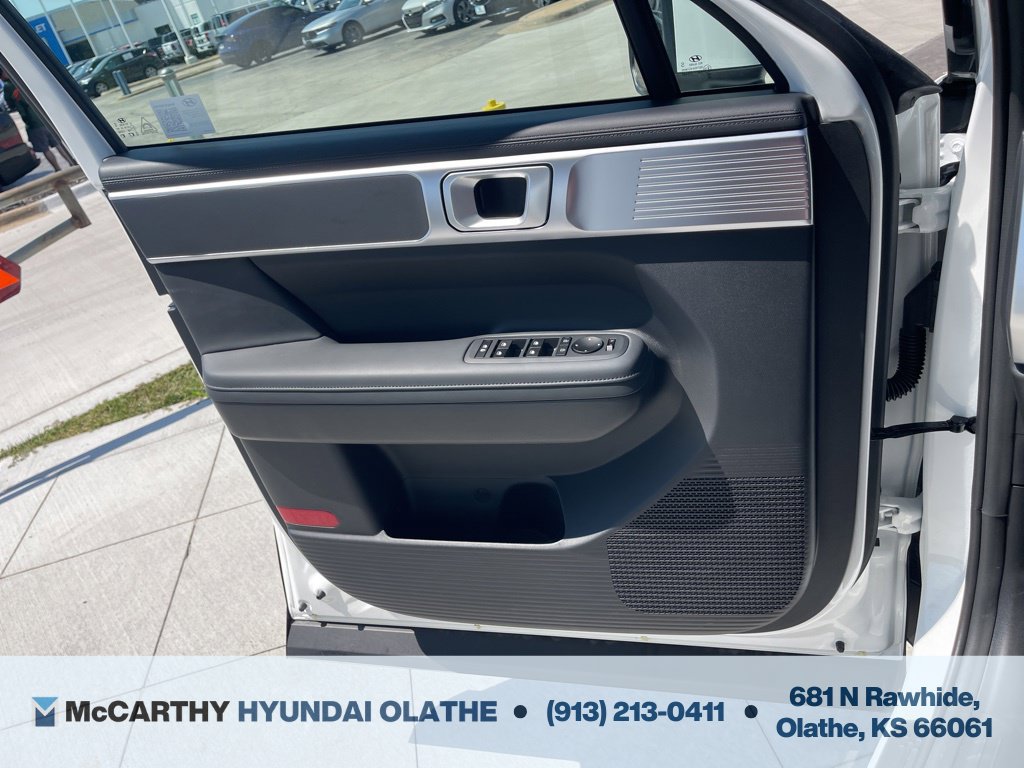 Used 2026 Hyundai Santa Fe SEL AWD/4WD image 29