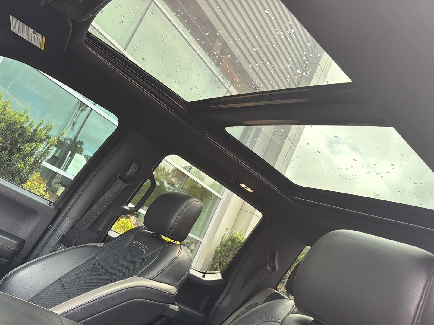 Used 2018 Ford F150 Raptor w/ Equipment Group 802A Luxury AWD/4WD image 37