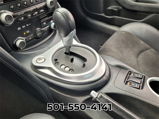 Used 2009 Nissan 370Z Touring image 24
