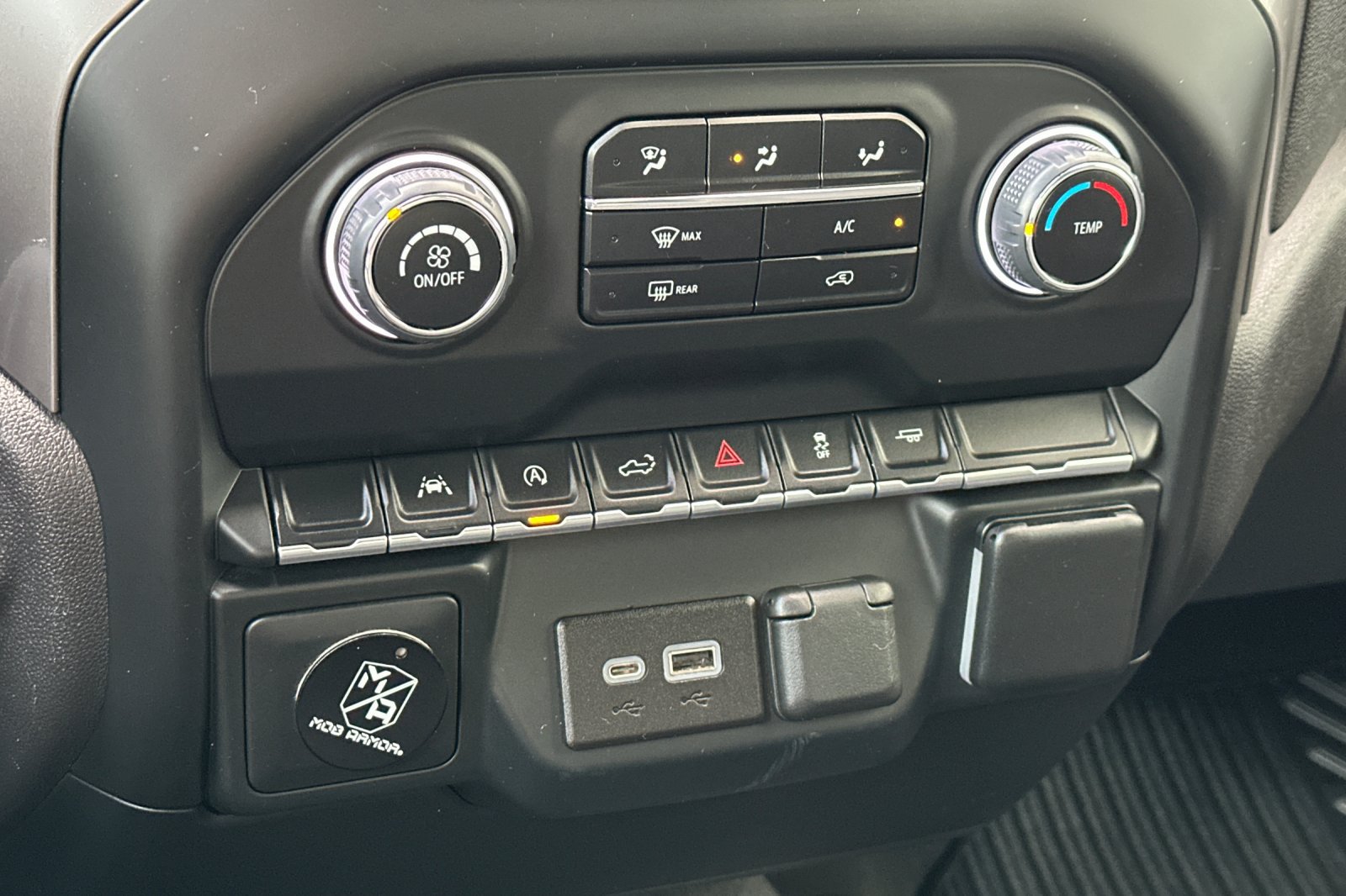 Used 2023 Chevrolet Silverado 1500 Custom RWD image 26