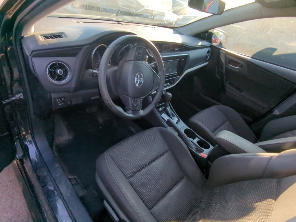 Used 2018 Toyota Corolla iM w/ Carpet Mat Package (TMS) FWD image 7