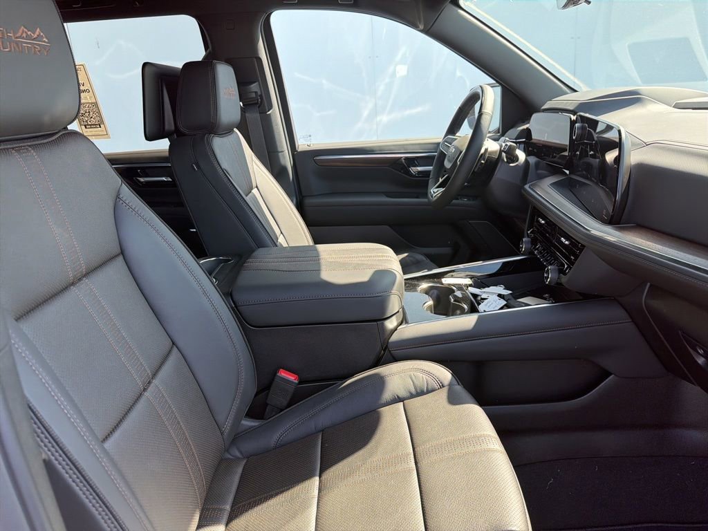 New 2026 Chevrolet Tahoe High Country AWD/4WD image 9