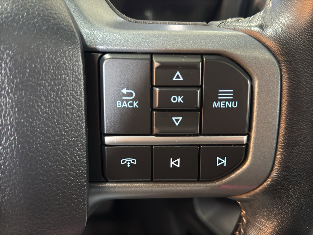Used 2023 Ford F150 Lariat w/ Equipment Group 502A High AWD/4WD image 27
