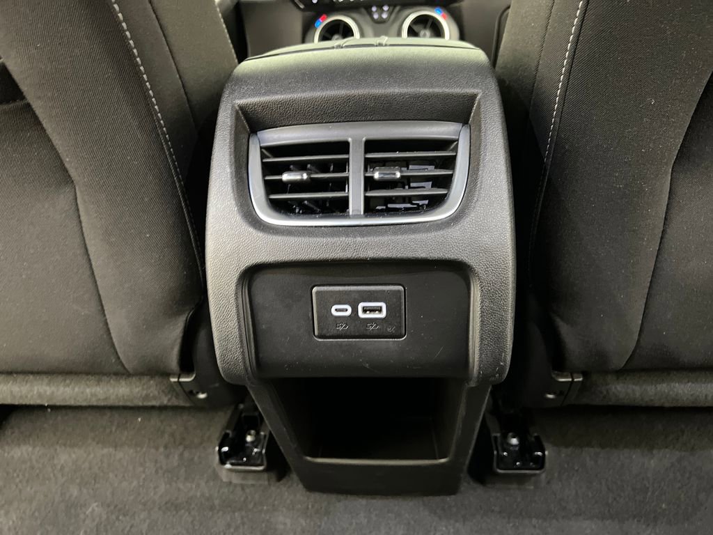 Used 2025 Chevrolet Blazer LT image 21