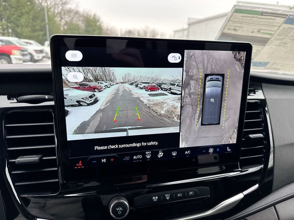 New 2026 Ford Transit 350 XLT image 16