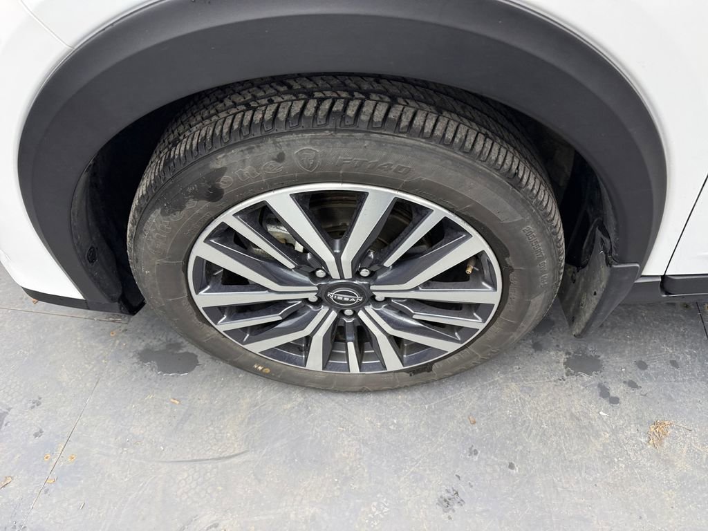 Used 2023 Nissan Kicks SV image 37