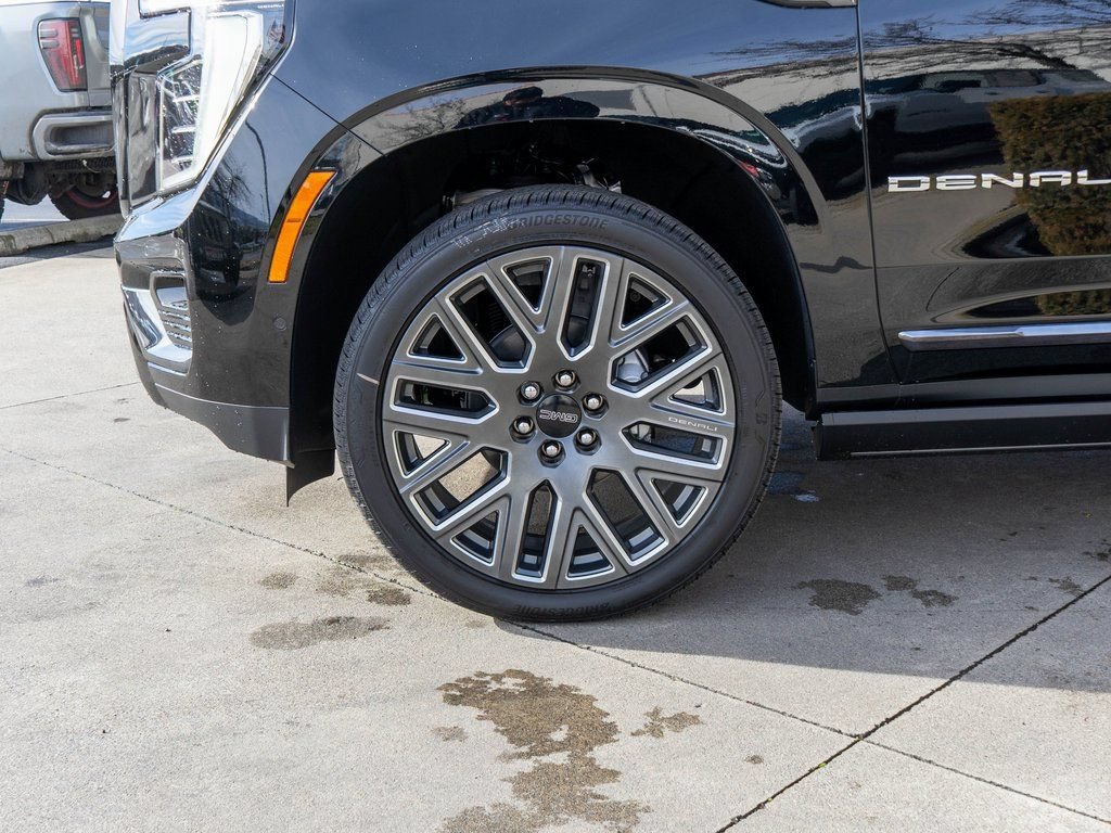 New 2026 GMC Yukon XL Denali Ultimate AWD/4WD image 32